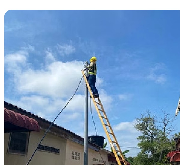 TM and Maxis FTTH works